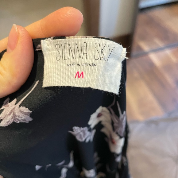 Women’s jumpsuit - Picture 3 of 3